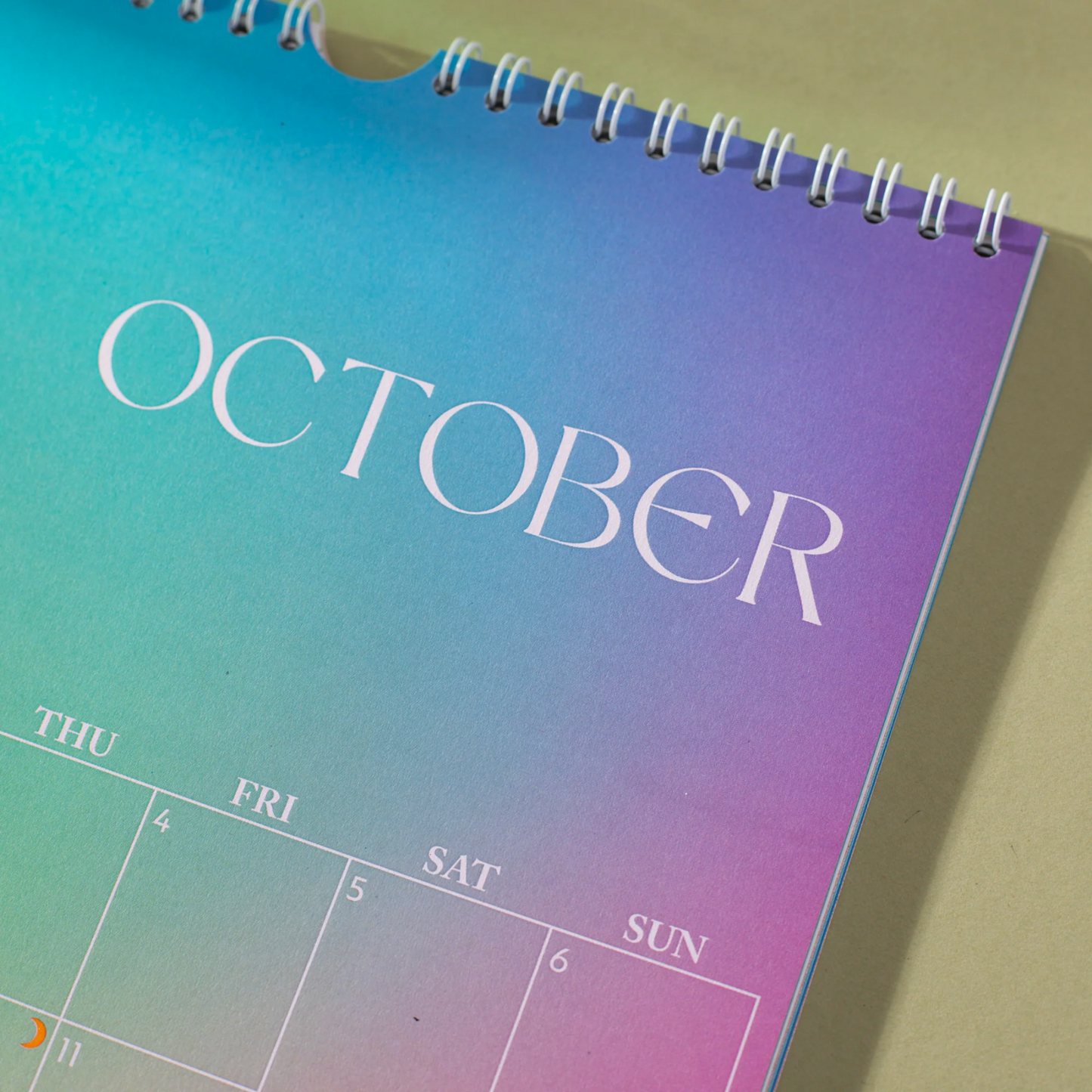 2024 Wall Calendar - Gradient Grid - A4