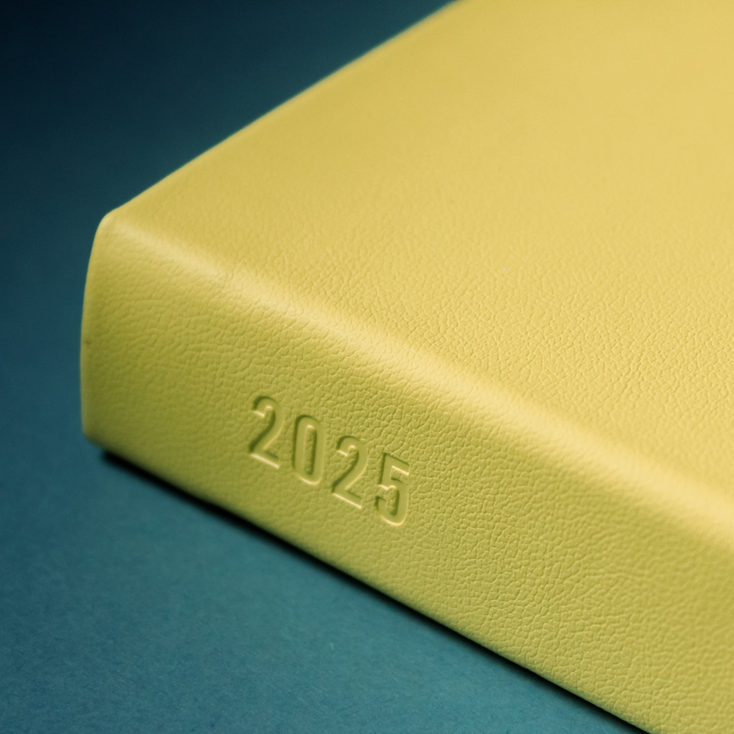 2024 A5 Weekly Notes Diary - Lemon