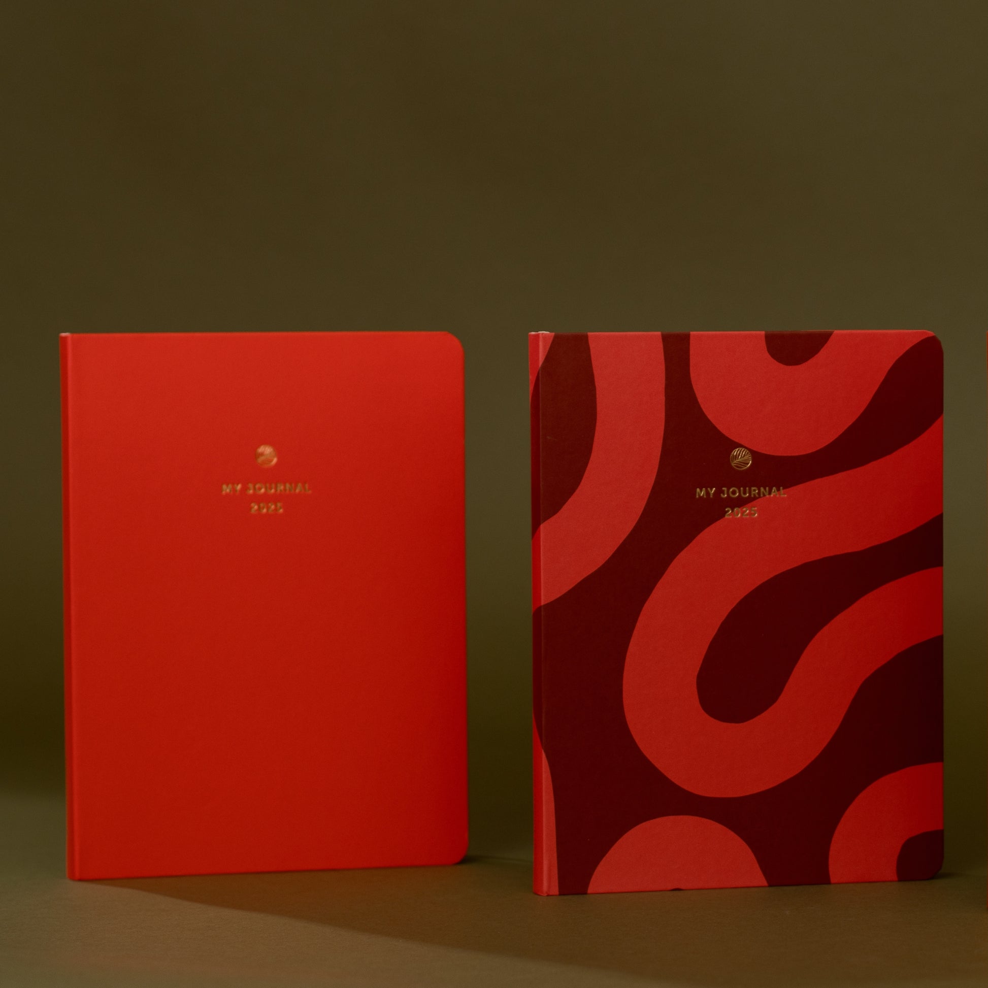 2025 My Journal Weekly Diary - Coral