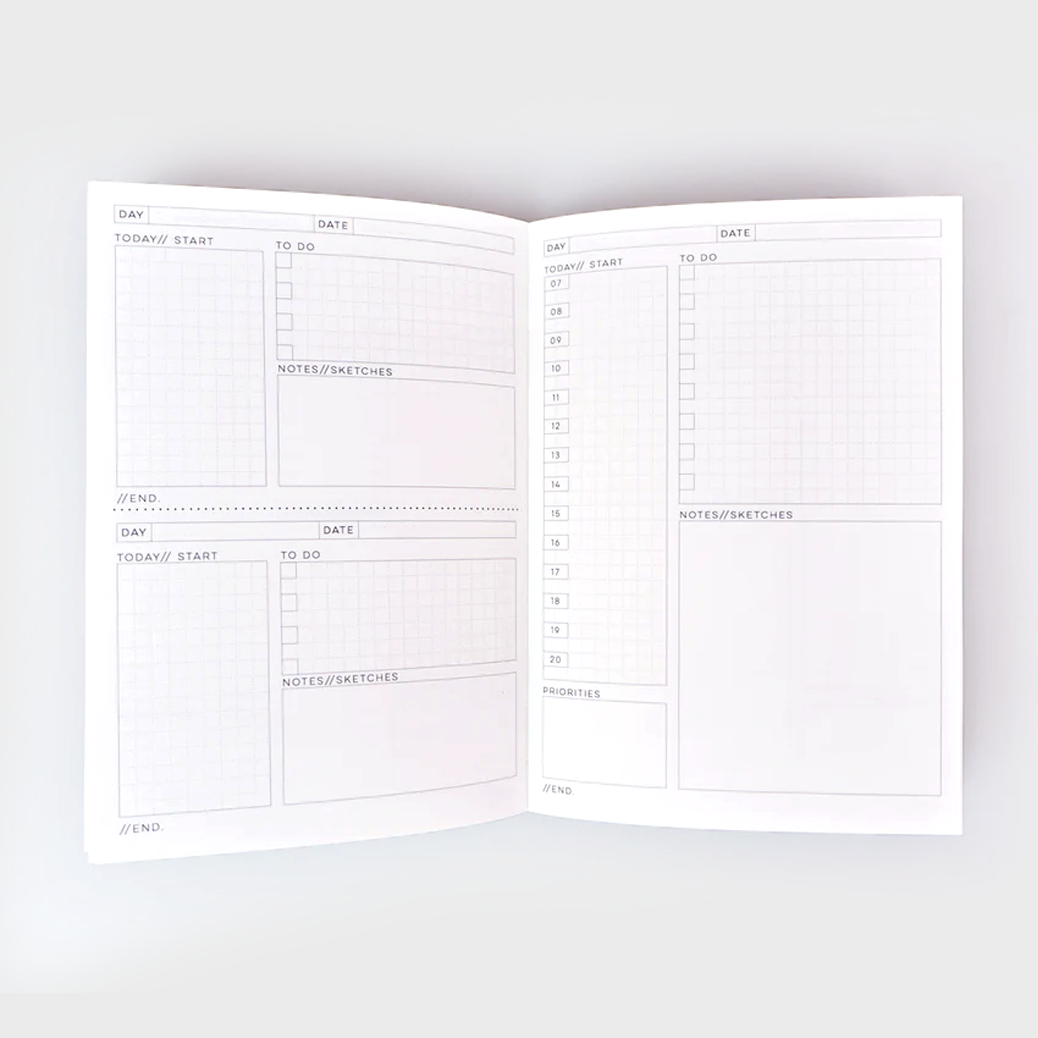 The Daily Planner Undated - Amwell