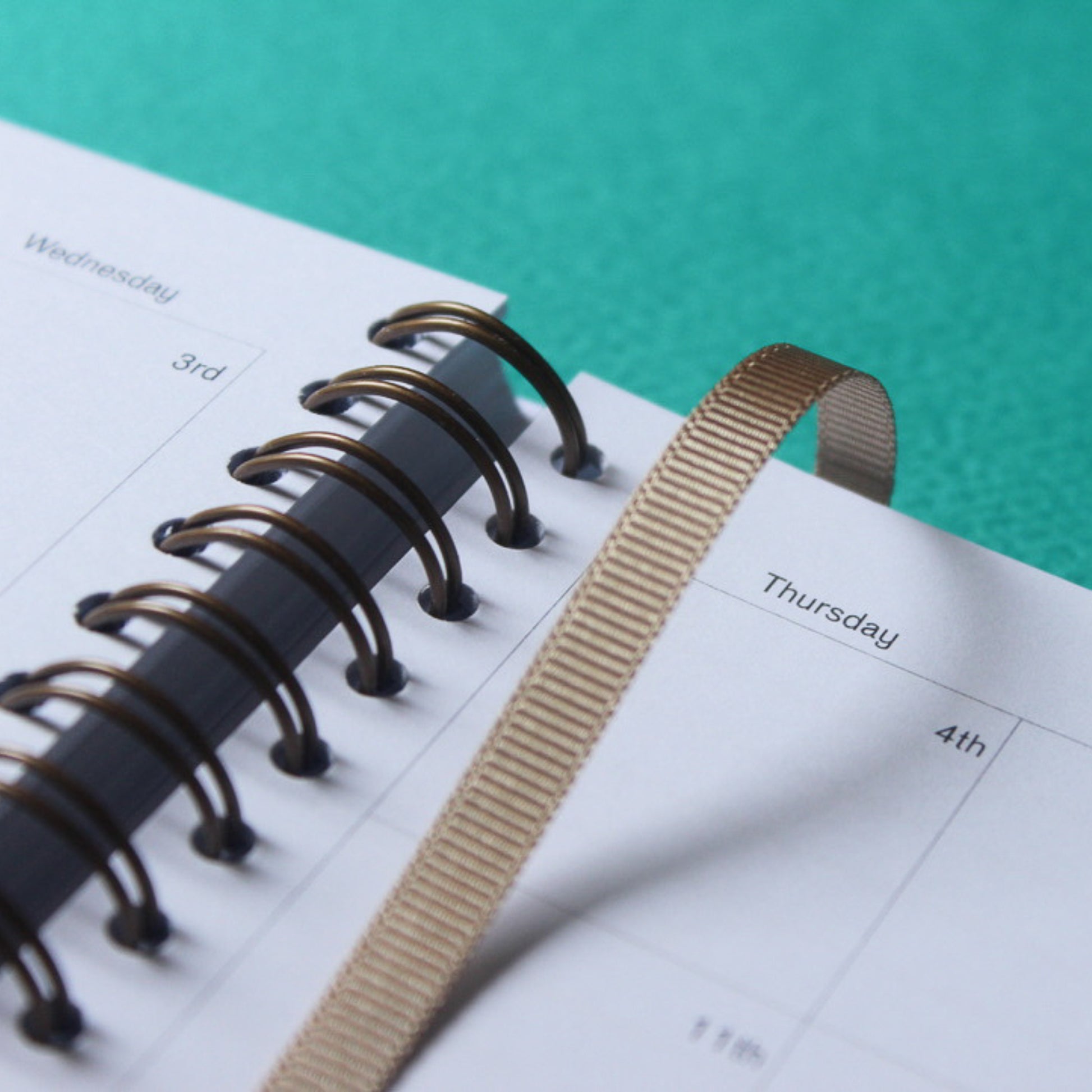 2025 Weekly A5 Diary - Mulberry Red