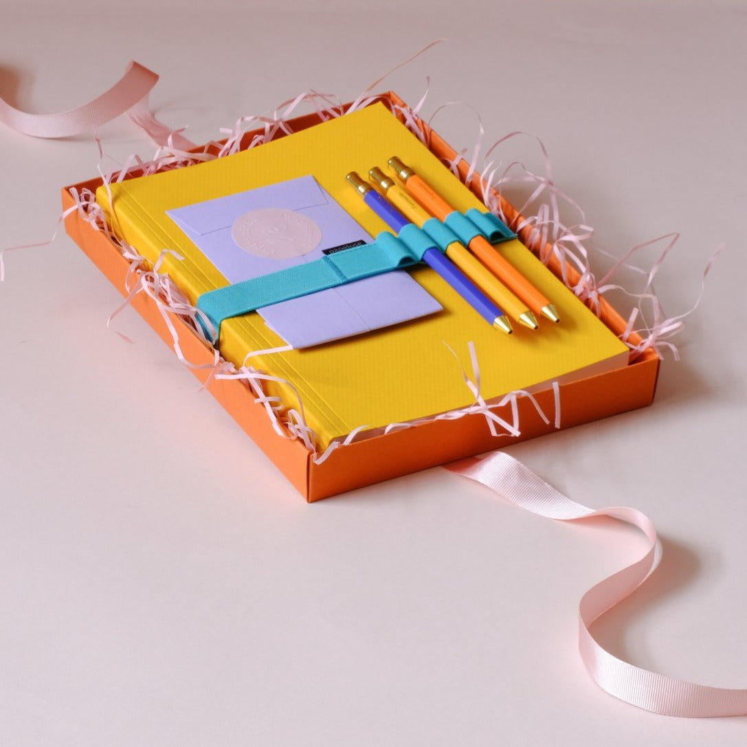 Small Gift Box - Orange with pink ribbon